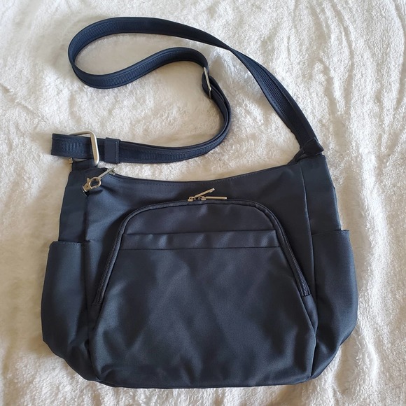 Travelon anti theft bucket bag on sale